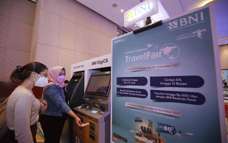 Salah satu kegiatan Garuda Indonesia Travel Fair (GATF) 2021 di The Hall Mall Lantai 8 Senayan City, Jakarta. (ANTARA/HO-Humas BNI)