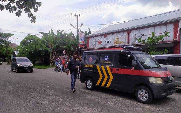 Suasana Jalan S Parman sekitar SMAN 1 Sampit usai insiden perkelahian