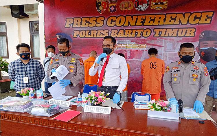Polres Barito Timur menggelar press conference 3 kasus yakni percabulan anak bawah umur, perdagangan anak dan KDRT.