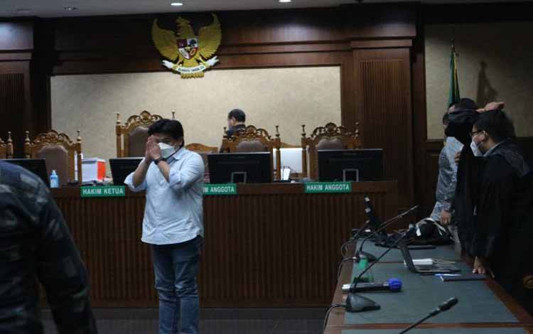 Presiden Komisaris PT Trada Alam Minera Heru Hidayat divonis nihil dan diwajibkan membayar uang pengganti sebesar Rp12,643 triliun dalam perkara korupsi PT Asabri dan tindak pidana pencucian uang di pengadilan Tindak Pidana Korupsi (Tipikor) Jakarta, Senin (18/1/2022)