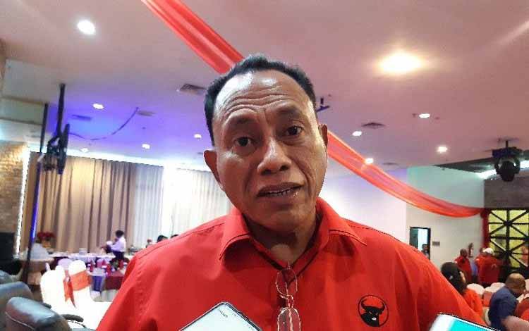 Komaruddin Watubun Ketua DPP PDIP Bidang Kehormatan