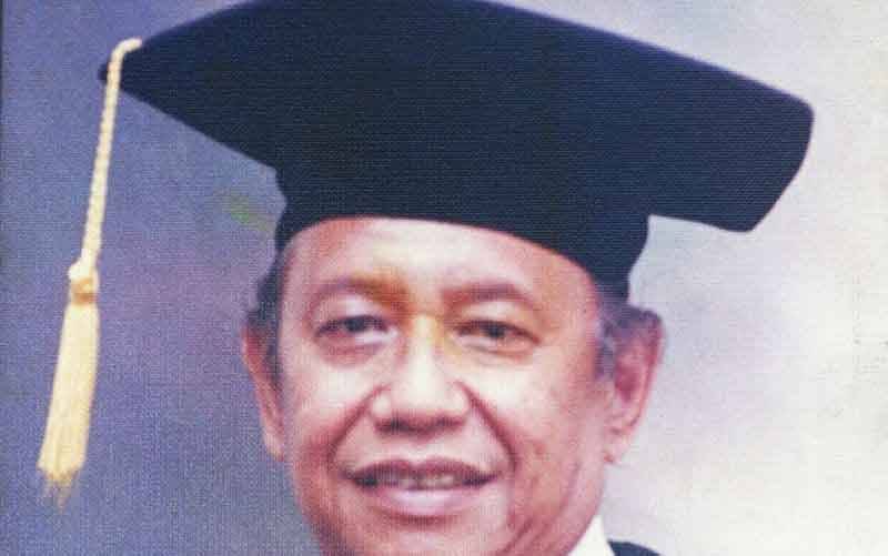 Guru Besar Fakultas Kedokteran Universitas Indonesia (FKUI) Prof. dr. H. Ali Sulaiman, Ph.D., SpPD-KGEH, FACG, FINASIM semasa hidup. (foto : ANTARA/Foto: Humas UI)