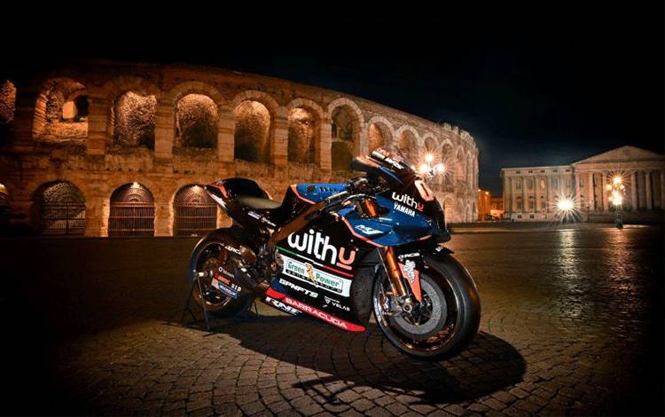 Motor Yamaha YZR-M1 tim WithU RNF Yamaha diluncurkan di Verona, Italia. (24/1/2022) (ANTARA/HO VIA YAMAHA RACING)