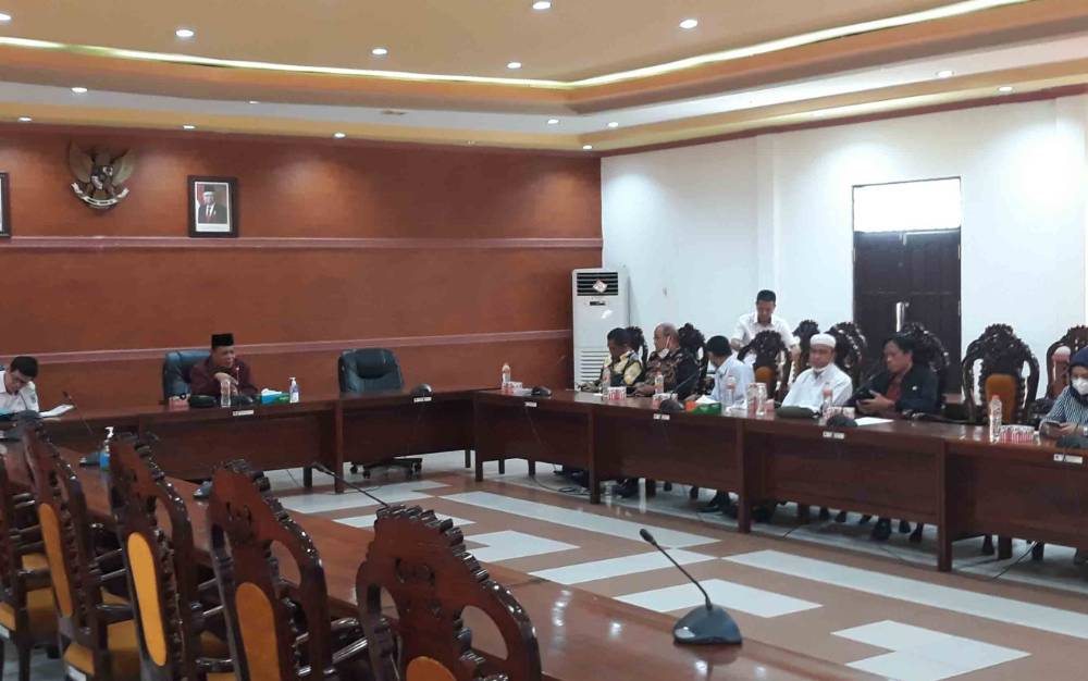 Suasana saat anggota DPRD HSU mengunjungi DPRD Kabupaten Kapuas, Rabu, 2 Desember 2022