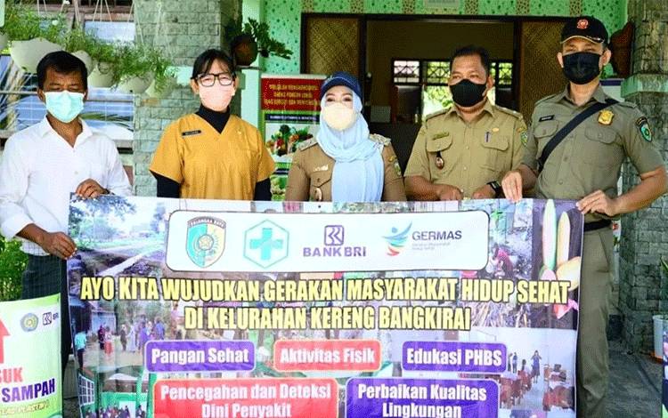 Wakil Wali Kota Palangka Raya Umi Mastikah mengkampanyekan gerakan masyarakat hidup sehat.