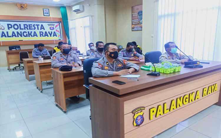 Sejumlah personel Polresta Palangka Raya saat mengikuti pelatihan DORS