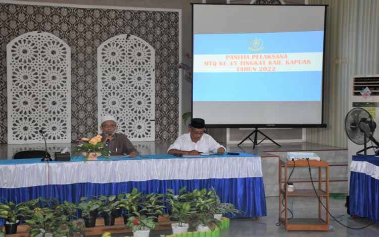 Rapat persiapan penyelenggaraan MTQ ke 45 tingkat Kabupaten Kapuas di Kecamatan Selat, bertempat di Kantor Kemenag Kapuas, Selasa 15 Maret 2022