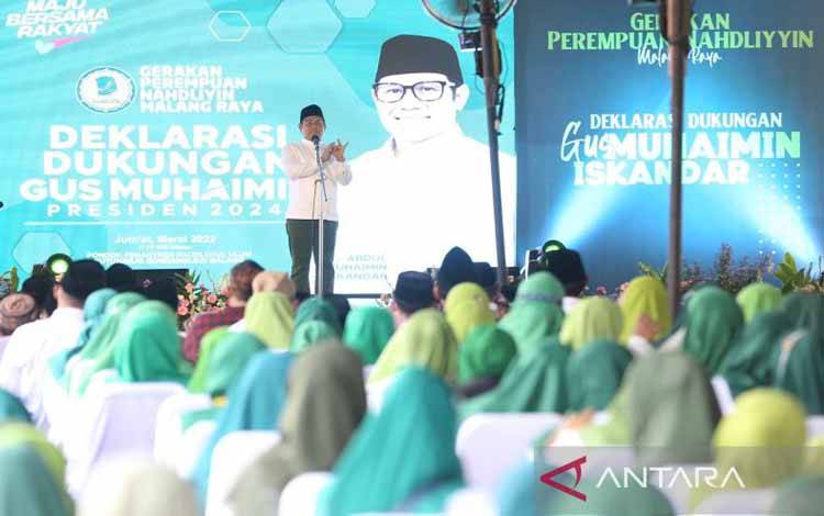 Ketua Umum PKB Muhaimin Iskandar menghadiri deklarasi dukungan oleh Gerakan Perempuan NU (Nahdlatul Ulama) Malang Raya di Pondok Pesantren Raudlatul Ulum 2 Gondanglegi, Kabupaten Malang, Jumat (18/3/2022)