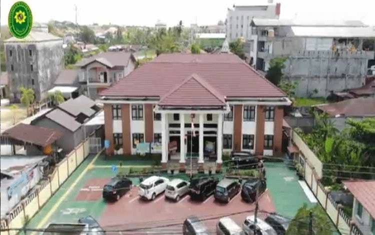 Pengadilan Negeri Sampit tempat terdakwa asusila anak disidang.
