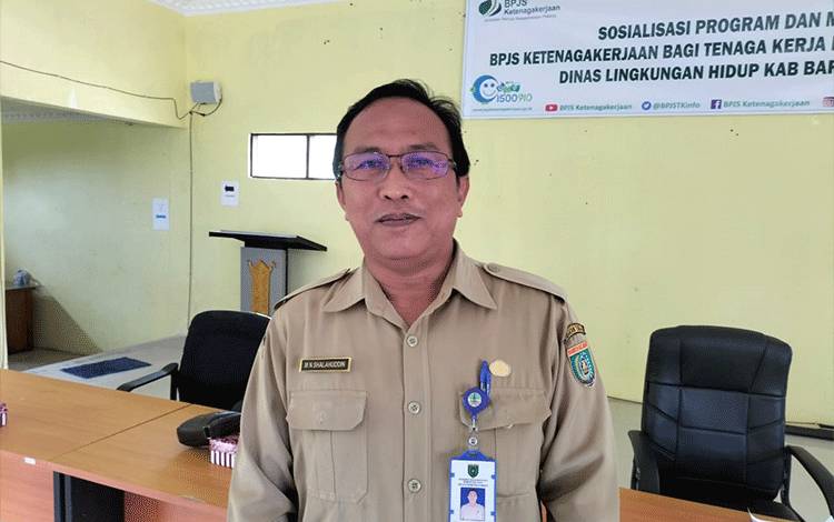 Kabid Pengelolaan sampah dan B3 serta peningkatan kapasitas lingkungan hidup DLH Barsel, Nanang Shalahuddin