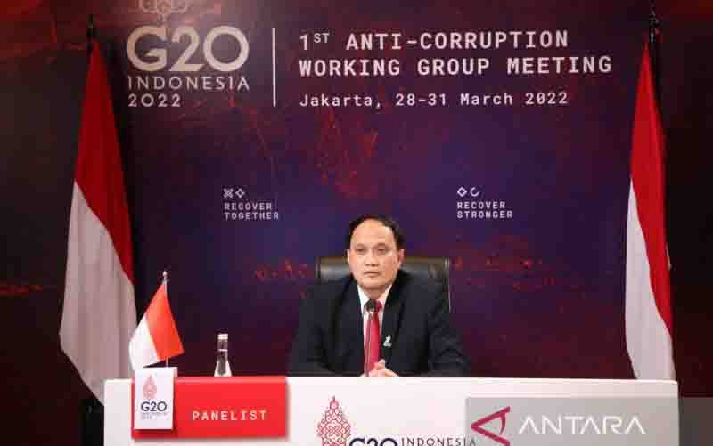 Direktur Pelacakan Aset, Pengelolaan Barang Bukti, dan Eksekusi Komisi Pemberantasan Korupsi Mungki Hadipratikto dalam pertemuan ACWG G20 di Jakarta, Rabu (30/3/2022). (foto : ANTARA/HO-Humas KPK)