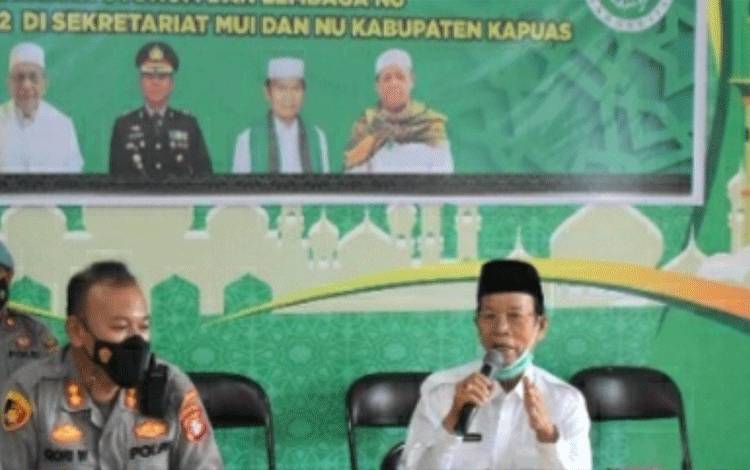 Wakil Bupati Kapuas HM Nafiah Ibnor (kanan)