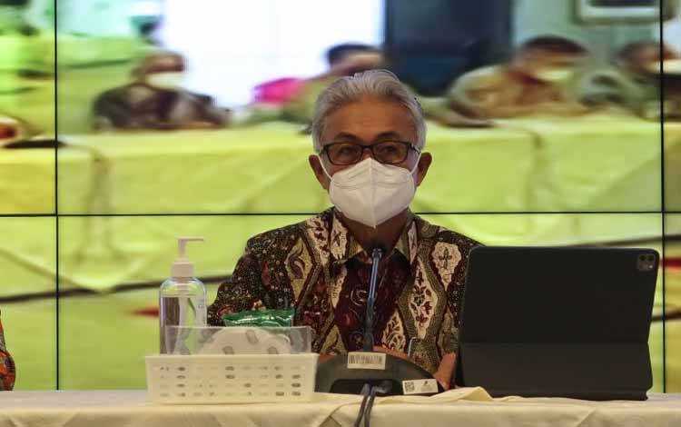 Kepala SKK Migas Dwi Soetjipto dalam konferensi pers kinerja hulu migas kuartal I 2022 di Jakarta, Jumat, (22/4/2022)