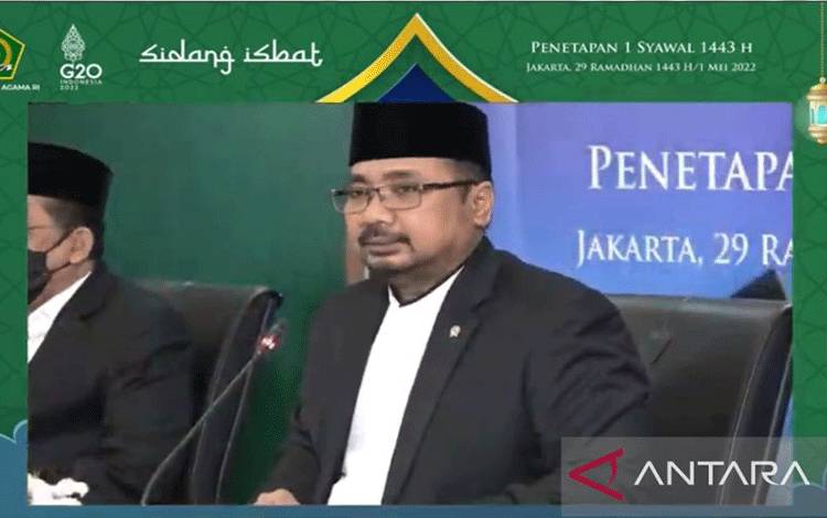 Tangkapan layar Menteri Agama Yaqut Cholil Qoumas dalam konferensi pers diikuti secara daring di Jakarta. Minggu (1/5/2022). (Antara/Devi Nindy)
