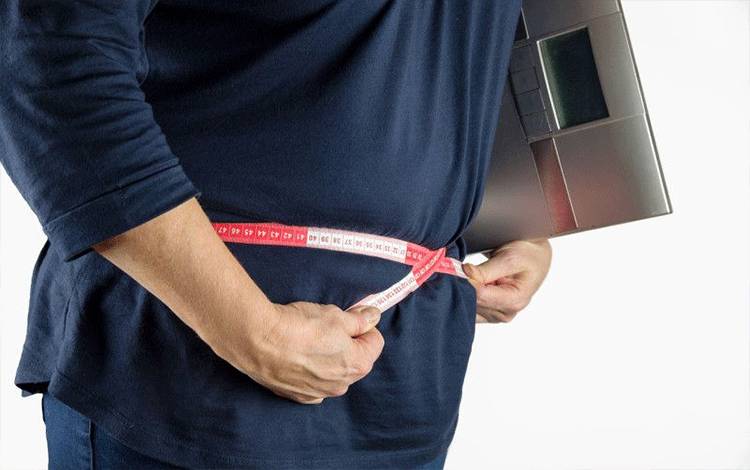 Ilustrasi seseorang dengan berat badan naik (Pixabay)