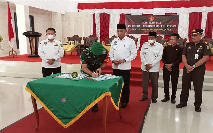 Peresmian TNI Manunggal Membangun Desa (TMMD) ke 113 yang akan dilaksanakan di Desa Sungai Pasir.