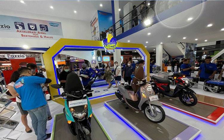 Yamaha usung "Blue Core Hybrid" di Jakarta Fair 2022 (ANTARA/HO)
