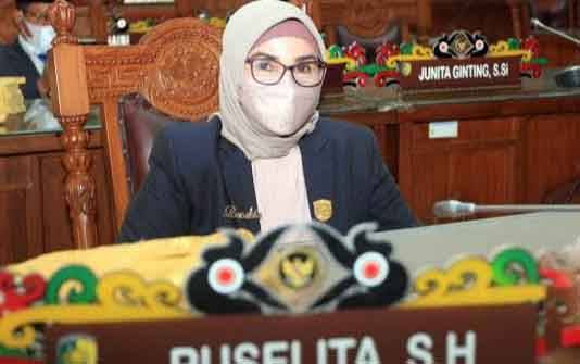 Wakil Ketua I Komisi C DPRD Kota Palangka Raya Ruselita