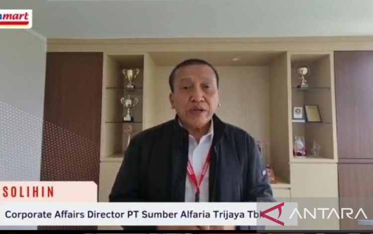 Corporate Affairs Director PT Sumber Alfaria Trijaya, Solihin memberikan pernyataan melalui video yang dipublish terkait kasus hukum karyawan Alfamart di Cisoka Tangerang
