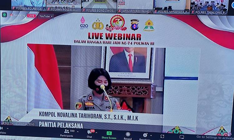 Wakapolres Lamandau Kompol Novalina Tarihoran sampaikan laporan ketua panitia pada acara Live Webinar peringatan Hari Jadi Polwan Ke-74. (FOTO : HENDI NURFALAH)