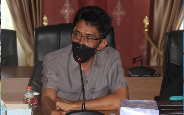 Anggota Komisi A DPRD Palangka Raya, Rusdiansyah. (FOTO: ISTIMEWA)