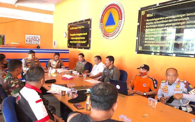 Rapat Tim Gabungan penanganan banjir Kabupaten Pulang Pisau.