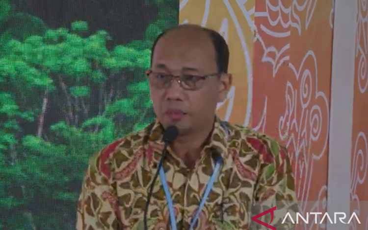 Tangkapan layar Dekan Fakultas Kehutanan Universitas Mulawarman Rudianto Amirta dalam diskusi di Paviliun Indonesia COP-27 Mesir, diikuti virtual dari Jakarta, Senin (7/11/2022) (ANTARA/Prisca Triferna)