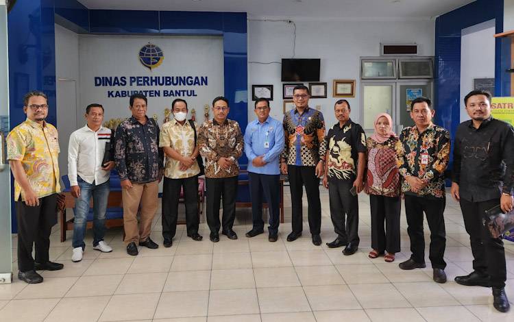Anggota DPRD Kobar saat melakukan kaji banding ke Kabupaten Bantul, Daerah Istimewa Yogyakarta, Selasa, 15 November 2022