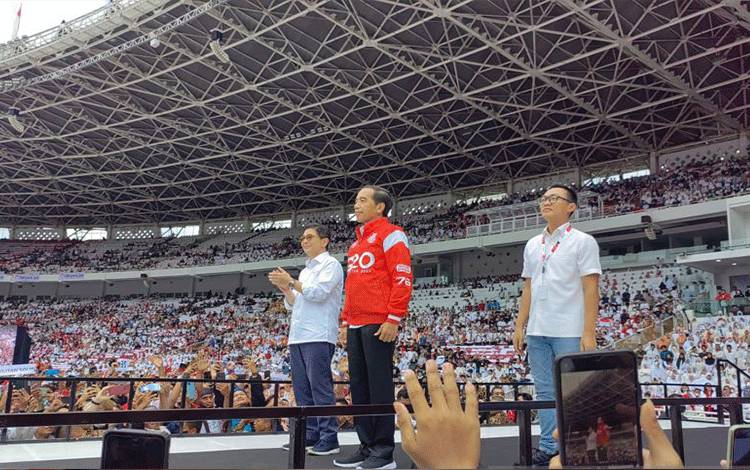 Presiden RI Joko Widodo (Jokowi) tiba di Stadion Gelora Bung Karno (GBK) Jakarta, Sabtu, (26/11/2022). (ANTARA/Melalusa Susthira K).