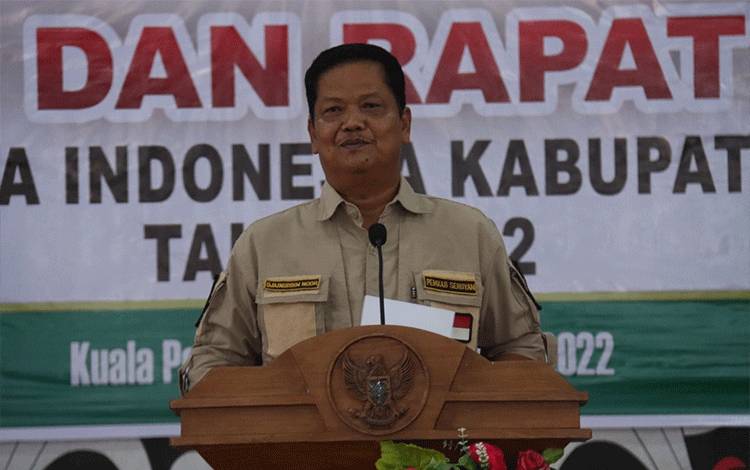 Sekretaris Daerah Kabupaten Seruyan, Djainuddin Noor memberi arahan pada kegiatan Taruf dan Rapat Kerja Pengurus Majelis Ulama Indonesia Kabupaten Seruyan Tahun 2022 (Foto : ist)