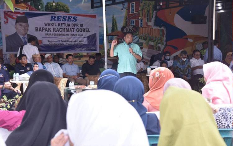 Wakil Ketua DPR RI Bidang Koordinasi Industri dan Pembangunan (Korinbang) Rachmat Gobel sosialisasi peran dan fungsi LPS di Gorontalo (ANTARA/HO/DPR Koribang)
