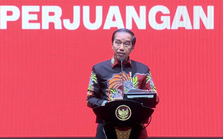 Tangkapan layar tayangan langsung Youtube PDI Perjuangan, Presiden RI Joko Widodo sekaligus kader PDI Perjuangan memberikan sambutan pada acara HUT Ke-50 PDI Perjuangan di Jakarta, Selasa (10/1/2023). ANTARA/Rangga Pandu Asmara Jingga