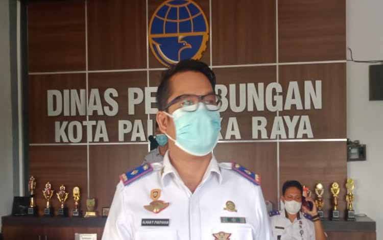 Kepala Dinas Perhubungan Kota Palangka Raya, Alman P Pakpahan. (FOTO: HENDRI)