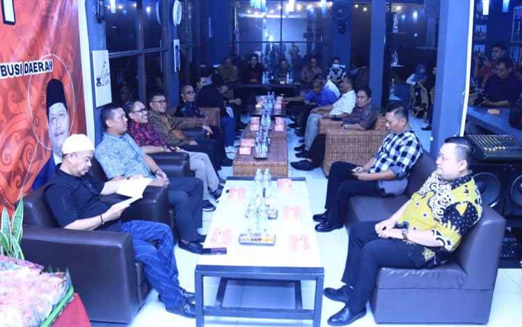 Bupati Seruyan Yulhaidir bersama Forkopimda dan pimpinan perangkat daerah saat kegiatan Kick Off Pungutan Pajak daerah dan Retribusi Daerah Tahun 2023. (FOTO: ISTIMEWA) 