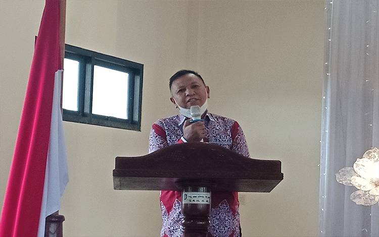 Wakil Ketua I DPRD KotimRudianur menghadiri Musrenbang RKPD 2024 di Kecamatan Mentaya Hilir Utara, Kamis, 26 Januari 2023. (FOTO: DEWIP)