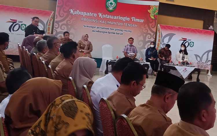 Bupati Kotawaringin Timur (Kotim) Halikinnor memberikan sambutan pada entry meeting dengan BPK RI perwakilan Provinsi Kalimantan Tengah (FOTO: DEWIP)