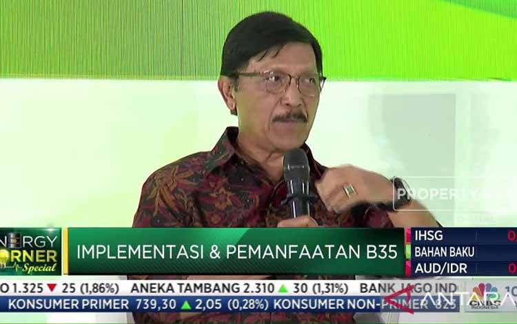 Direktur Utama Badan Pengelola Dana Perkebunan Kelapa Sawit (BPDPKS) Eddy Abdurrachman dalam Talkshow "Implementasi B35" di Jakarta, Selasa (31/1/2023). (ANTARA/Sanya Dinda)