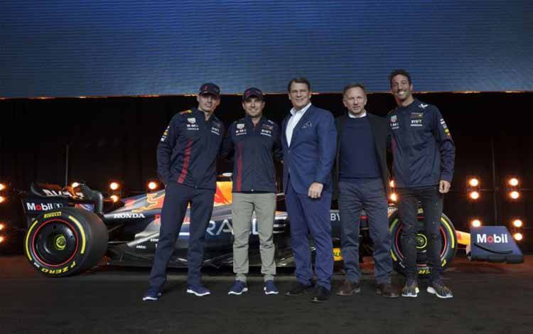 Kerja sama Ford dan Red Bull untuk mengembangkan mesin hybrid mobil balap yang akan digunakan dalam Formula 1 mulai 2026. (ANTARA/Ford)