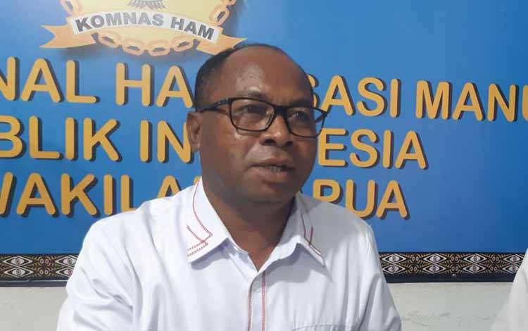 Ketua Perwakilan Komnas HAM Papua Frits Ramandey. ANTARA/Ardiles Leloltery