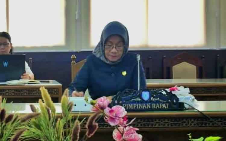 Ketua Komisi III DPRD Kalteng, Siti Nafsiah. (FOTO: DPRD KALTENG)