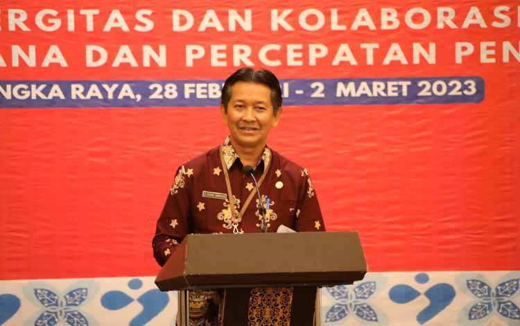 Deputi Bidang Advokasi Penggerakan dan Informasi BKKBN RI Sukaryo Teguh Santoso saat di Palangka Raya, Rabu, 1 Maret 2023. (FOTO: IST)