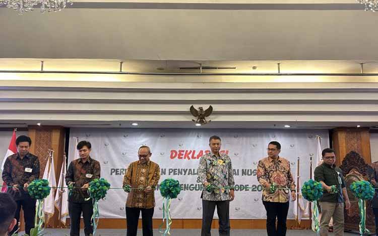 Deklarasi pembentukan Perkumpulan Penyalur Kedelai Nasional (PPKN) di Jakarta, Kamis (2/3/2023). (ANTARA/Kuntum Riswan)