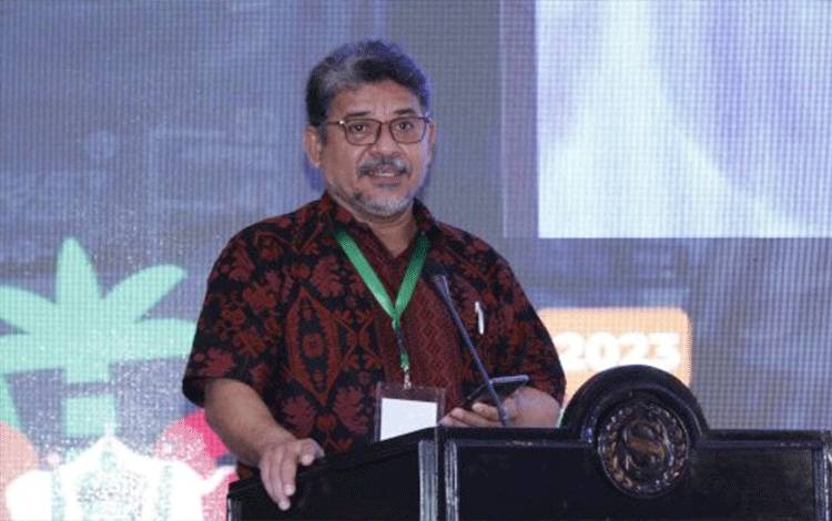 Direktur Riset, Teknologi dan Pengabdian kepada Masyarakat, Kemendikbud Ristek RI, Profesor M Faiz Syuaib. (FOTO: Rilis BPDPKS)