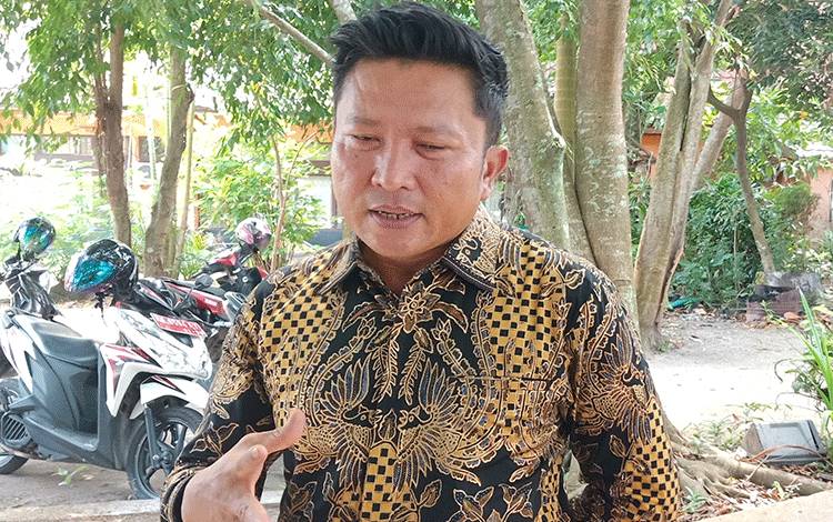 Wakil Ketua Komisi III DPRD Kotawaringin Timur, Dadang Siswanto. (FOTO: DEWIP)