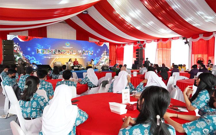 Talk show dengan Tema Muda Berkarya UMKM Bangkit Berjaya, di Kantor Wilayah Direktorat Jenderal Perbendaharaan Provinsi Kalteng, Rabu 15 Maret 2023.
