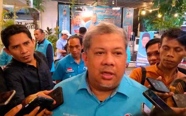 Wakil Ketua Umum Partai Gelora, Fahri Hamzah saat berada di Mataram, Nusa Tenggara Barat (NTB), Sabtu (18/3/2023). (ANTARA/Nur Imansyah)