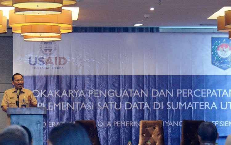 Kadis Kominfo, Ilyas S Sitorus menghadiri kegiatan Lokalkarya Penguatan dan Percepatan Implementasi Satu Data  Sumatera Utara, di Medan, Senin (ANTARA/HO)