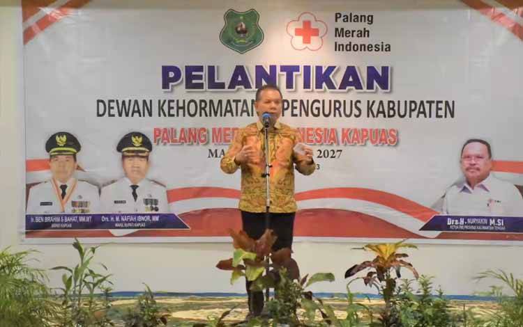 Bupati Kapuas Ben Brahim S Bahat menghadiri pelantikan pengurus PMI Kapuas. (FOTO: IST)