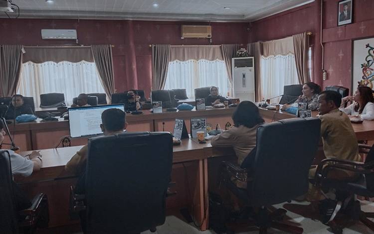 Rapat Bapemperda DPRD Kota Palangka Raya, Kamis, 23 Maret 2023.(FOTO: Sekretariat DPRD Kota Palangka Raya)