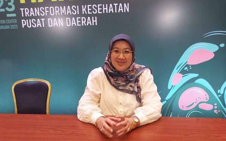 Kepala Biro Komunikasi dan Pelayanan Publik Kemenkes RI Siti Nadia Tarmizi saat menyampaikan keterangan kepada wartawan usai agenda Rapat Kerja Kesehatan Nasional 2023 di Jakarta, Kamis (23/3/2023). (ANTARA/Andi Firdaus).